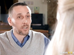 Blonde, Hard, Seins naturels, Actrice du porno, Public, Réalité, Toilettes, Mouillée