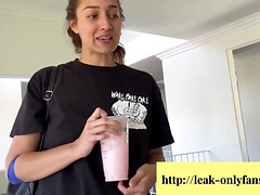 Grosse titten, Blasen, Vollbusig, Selbstgemacht, Natürlichen titten, Büro, Pov, Titten