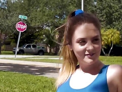 18 años, Mamada, Corridas faciales, Despelote, Masturbación, Tetas naturales, Coño, Adolescente