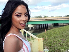 Reel 'Er In - pretty young Latina Maya Bijou in hookup scene outdoors