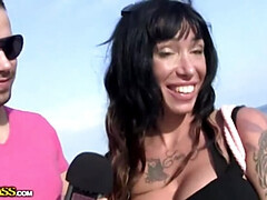 Brunette brune, Tir de sperme, Gorge profonde, Faciale, Hd, Mère que j'aimerais baiser, De plein air, Plan cul à trois