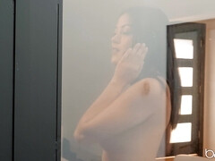 アメリカ人, アジア人, 茶髪の, カワイイ, 毛深い, なめる, 自然山雀, ピアス