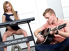 Arsch, Grosser schwanz, Blondine, Blasen, Natürlichen titten, Dürr, Jungendliche (18+), Titten