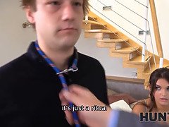 Grosser arsch, Blasen, Pummelig, Gehörnter ehemann, Domination, Hd, Geld, Realität