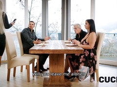 Wohlbeleibte schöne frauen, Grosser arsch, Grosse titten, Braunhaarige, Tschechisch, Ehemann, Natürlichen titten, Ehefrau