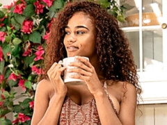 Geweldig, Bruinharig, Zwart, Harig, Handbeurt, Masturbatie, Alleen, Tiener