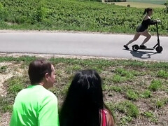 Mamada, Sexo duro, Lamidas, Tetas naturales, Al aire libre, Público, Coño, Trio