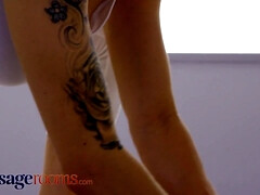 69 negenenzestig, Tsjechisch, Erotisch, Vrouw, Vingeren, Lesbisch, Masseren, Tatoeage