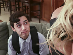 Большая жопа, Большие сиськи, Блондинки, Минет, Секс без цензуры, Мужья, Белье, Бритые