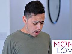 Gebondenheid, Bruinharig, Sperma, Kokhalzen, Handbeurt, Masturbatie, Rijpe lesbienne, Moeder die ik wil neuken