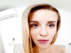 Blondine, Fingern, Masturbation, Höschen, Realität, Rasiert, Solo, Titten