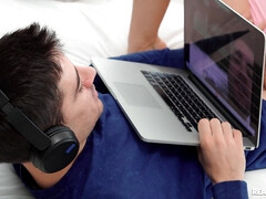 Anaal, Blond, Rijden