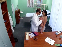 69, Amateur, Noire, Médecin, Branlette thaïlandaise, Léchez, Bureau, Chatte