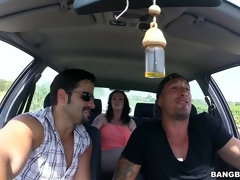 Grosse bite, Gros seins, Sucer une bite, Queue, Faciale, Hard, Hd, Avaler