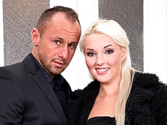 Grosser schwanz, Blondine, Blasen, Hundestellung, Absätze, Natürlichen titten, Dürr, Jungendliche (18+)