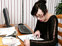 Большая жопа, Большой член, Большие сиськи, Брюнетки, Лизание, Милф, Натуральные сиськи, Короткая стрижка