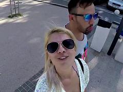 デカチン, ブロンド, 中出し, イく瞬間, 指いじり, ホテル, 淫乱熟女, 一人