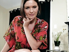 Жопа, Большие сиськи, Презерватив, Каблуки, Мастурбация, Короткая стрижка, Соло, Табу