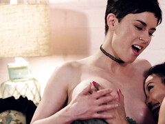 Tetas grandes, Ébano, Rostro sentado, Penetracion con dedos, Masturbación, Tetas naturales, Coño, Tetas