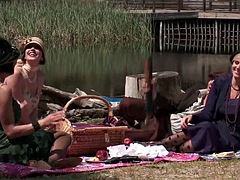 Érotique, Partouze, Lesbienne, Orgie, De plein air, Chevaucher, Softcore, Nénés