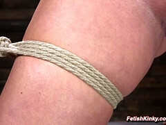 Culo, Bizarro, Amarrada, Tetona, Atragantadas, Hd, Dolor, Esclavo