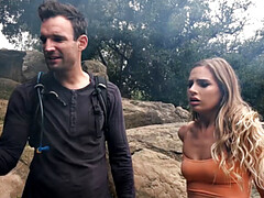 ぽっちゃり, 車, イマラチオ, チン, なめる, オマンコ, タトゥー, オッパイの