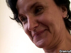 チェコ, ハードコア, Hd, 熟年, 淫乱熟女, 母, 現実, ショートヘア