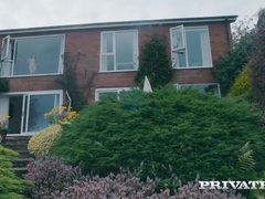 Grosser arsch, Braunhaarige, Gehörnter ehemann, Europäisch, Aufs gesicht abspritzen, Hardcore, Natürlich, Tätowierung