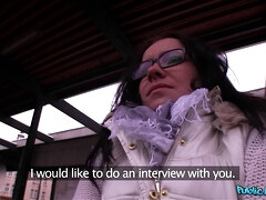 お尻, フェラチオ, チェコ, ジーンズ, アウトドア, ピアス, 公共, オッパイの