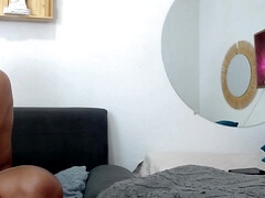 18 jahre, Leie, Grosse titten, Braunhaarige, Selbstgemacht, Höschen, Jungendliche (18+)