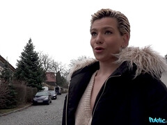 Leie, Arsch, Grosse titten, Blondine, Europäisch, Milf, Im freien, Russisch