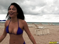 Leie, Strand, Schwarz, Braunhaarige, Schwanz, Latina, Zierlich, Piercing