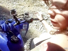 18 jaar, Kont, Pijpbeurt, Gek, Sperma shot, Hardcore, Buiten, Nat