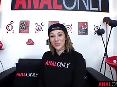 In den arsch, Grosser arsch, Besamung, Schwanz, Hundestellung, Latina, Milf, Rasiert