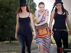 Grote kont, Grote mammen, Lesbisch, Ondergoed, Masturbatie, Moeder die ik wil neuken, Kut duiken, Tieten likken