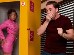 Penetracion con dedos, Sexo duro, Besar, Lesbiana, Masturbación, Madres para coger, Estriptis, Tetas