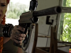 Amateur, Gros seins, Britannique, Plantureuse, En levrette, Maman, Rousse roux, Nénés