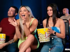 Анальный секс, Жопа, Минет, Рогоносцы, Собачьи, Ласковые ручки, Поцелуи, Стриптизерша