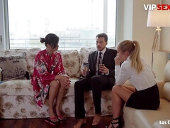 Nana, Gros cul, Gros seins, Fait maison, Pov, Fils, Plan cul à trois, Nénés