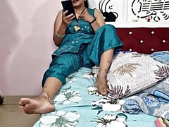 Preservatif, Couple, Cocu, Tir de sperme, En levrette, Femme au foyer, Chatte, Belle mère