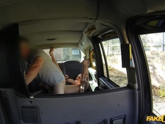 Anal, Tetas grandes, Mamada, Corrida, Penetracion con dedos, Lamidas, Al aire libre, Pov