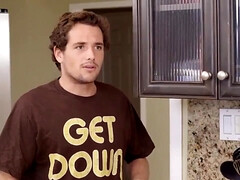 Grosser arsch, Grosse titten, Blondine, Blasen, Oma, Lecken, Pornostars, Muschi