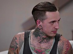 Enthousiasteling, Grote lul, Nederlands, Rijden, Shemale, Tatoeage