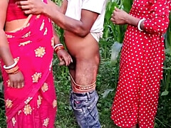 18, 兄弟, 大学生, 手コキする, インド人, 母, ティーン, 三人