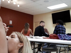 18 ans, Cul, Nana, Sucer une bite, Queue, Pov, Chatte, Nénés