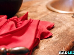 Gros seins, Queue, Hd, Lesbienne, Mature, Mère que j'aimerais baiser, Petite femme, Strapon