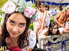 18 jaar, Brijd, Bruinharig, Jurk, Groep, Hd, Russisch, Bruiloft