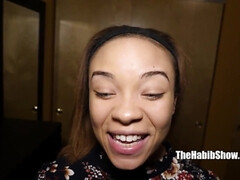 Enthousiasteling, Aziatisch, Zwart, Rondborstig, Latijnse vrouw, Natuurlijke tieten, Ouderwets, Tieten likken