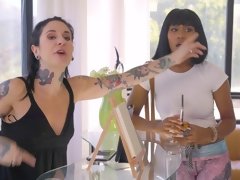 お尻, 茶髪の, 黒人, 指いじり, キス, ラティーナ, レズビアン, オイル