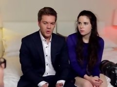 Amerikanisch, Arsch, Hinter den kulissen, Blondine, Kleid, Erotischer film, Entkleiden, Titten